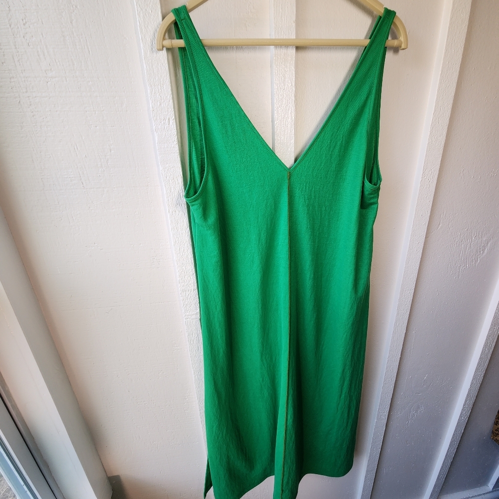 PARFOIS V-neckline Midi Dress Side Slits Green Sleeveless Dress Size Medium